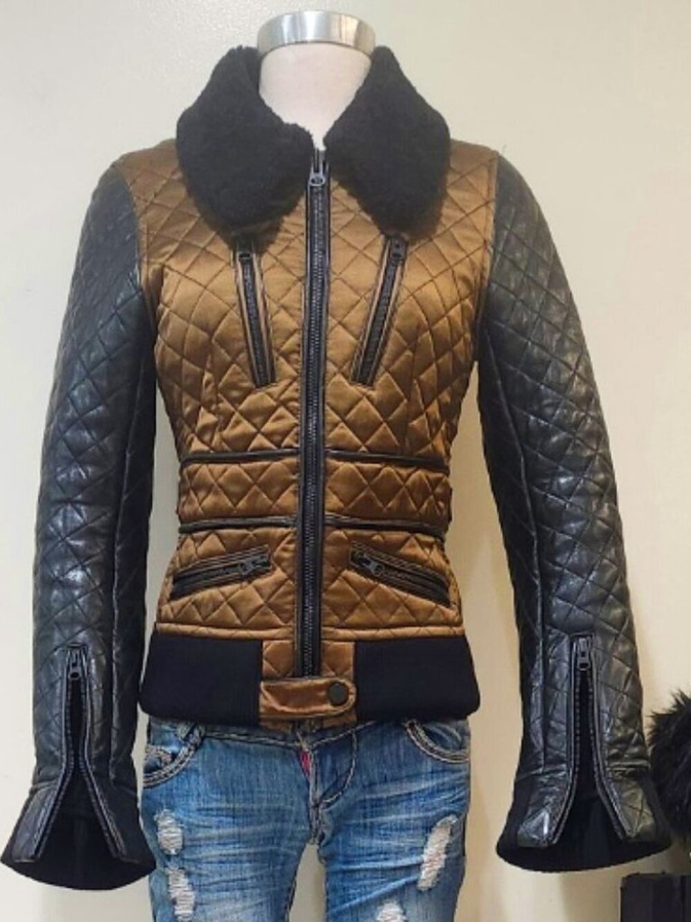 💥🔥HOT ITEM!🔥💥VTG Genuine Leather & Silk Quilted Moto Jacket Olive & Black